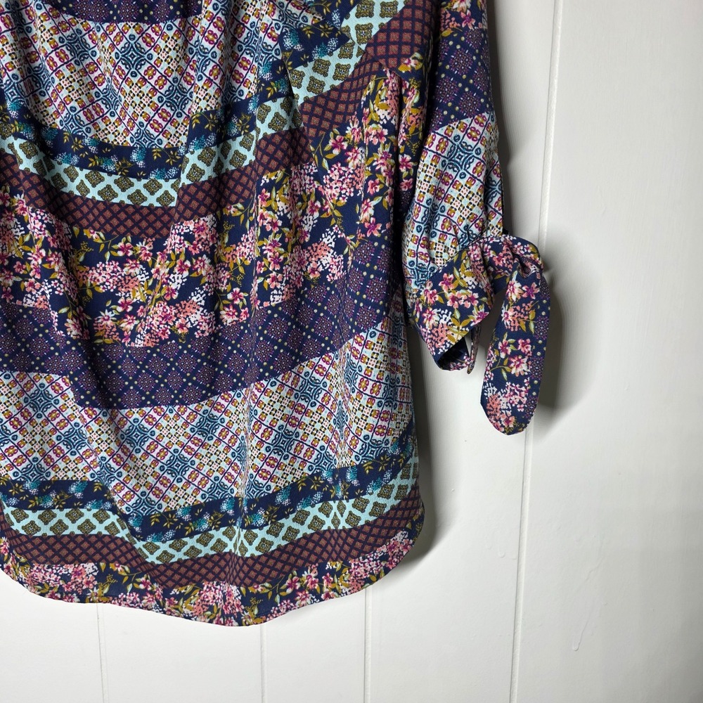Hannah Plus Size Patchwork Floral Blouse 2X Blue Pink Boho Tie Sleeve Top - Picture 8 of 10